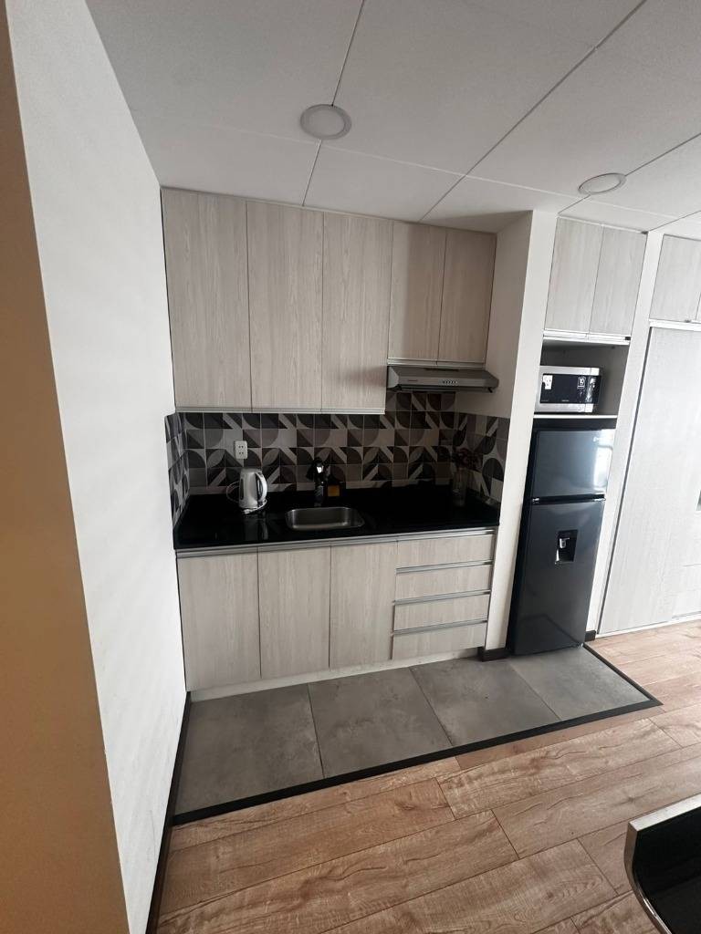 Departamento en Los Pinos en La Paz 1 dormitorios 1 baños  Foto 7