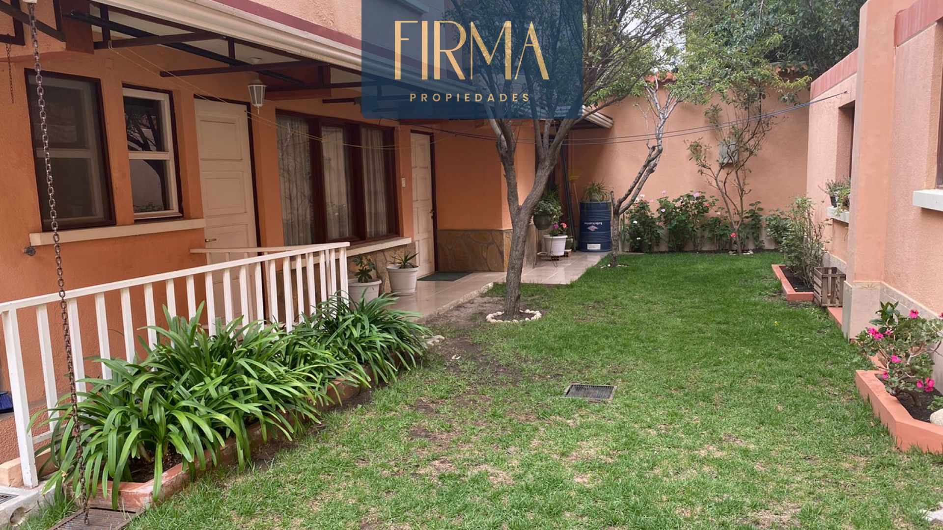 Casa en VentaLA FLORIDA 6 dormitorios 9 baños 5 parqueos Foto 6