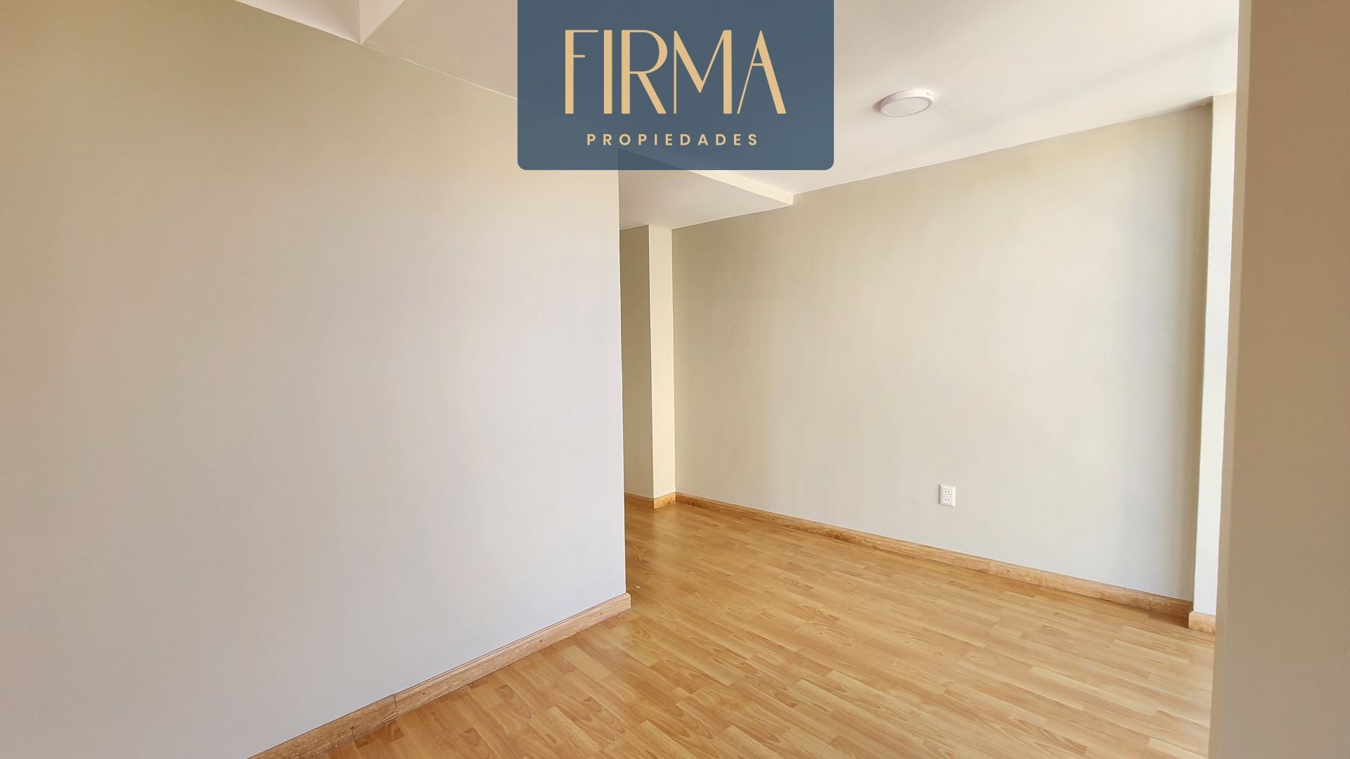 Oficina en AlquilerSAN MIGUEL 1 dormitorios 1 baños  Foto 5