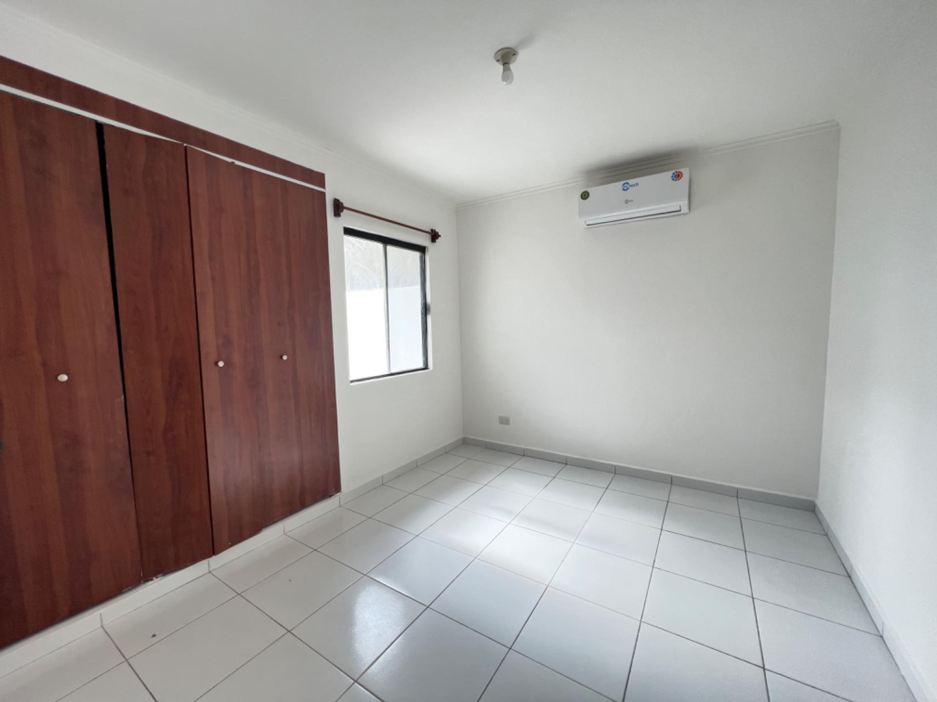 En Alquiler a $us 431 Foto 5