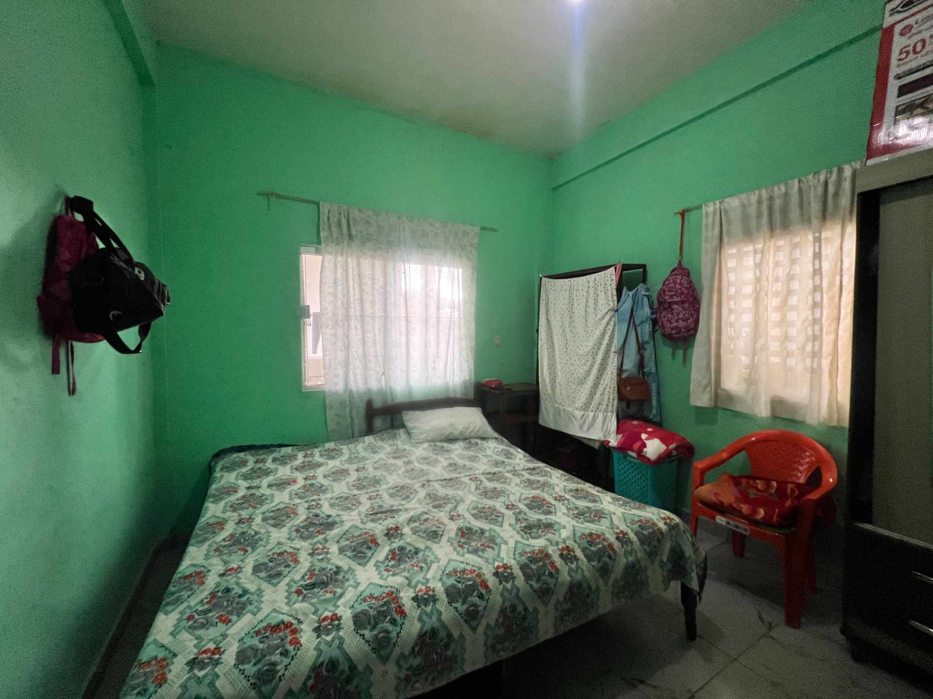 Casa en Entre 7mo y 8vo anillo Norte en Santa Cruz de la Sierra 8 dormitorios 3 baños 2 parqueos Foto 14