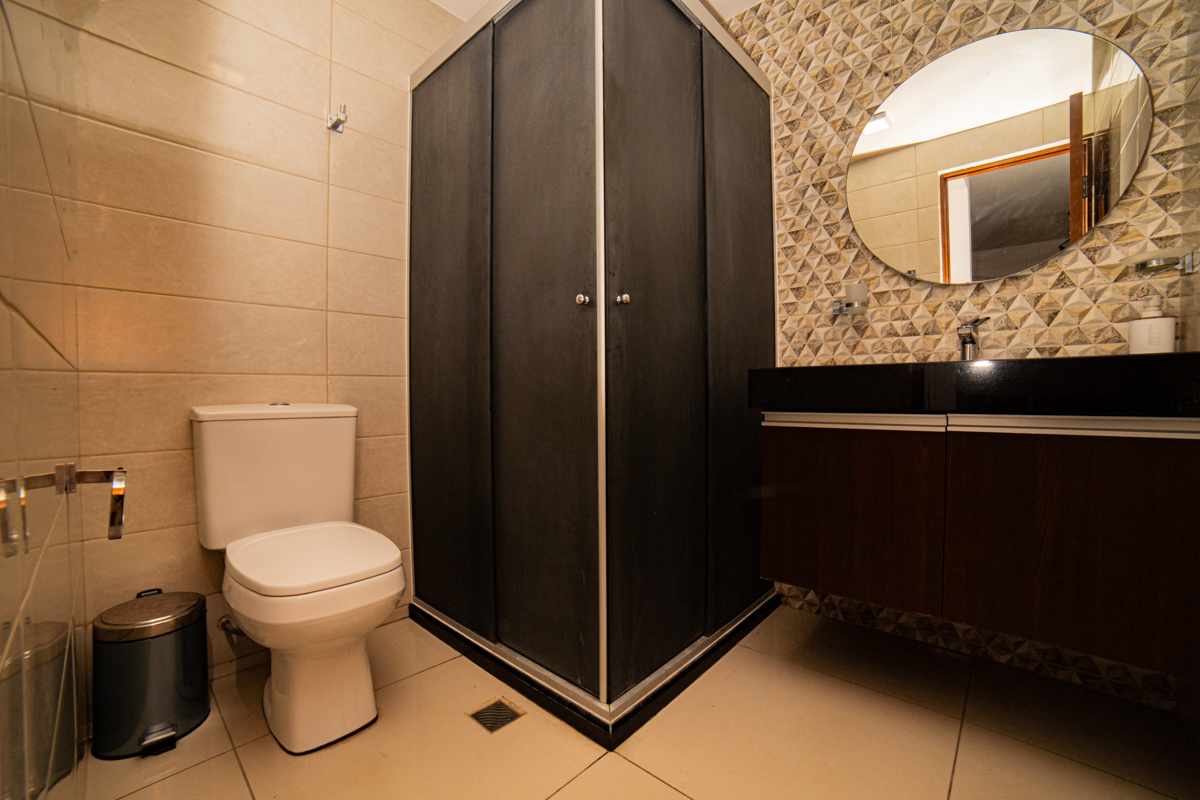 Departamento en Entre 2do y 3er anillo Norte en Santa Cruz de la Sierra 1 dormitorios 1 baños  Foto 8