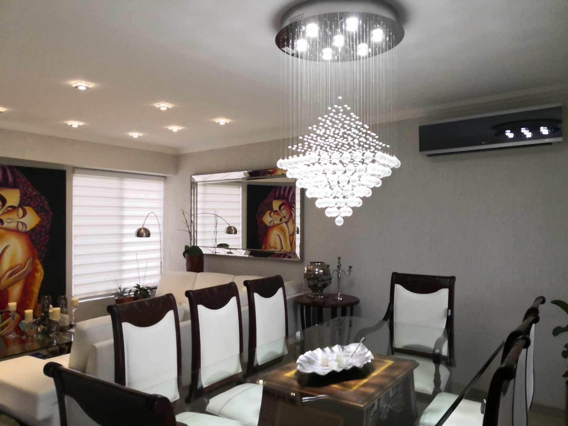 Casa Av. Banzer 6to anillo, Urbanización Ciudad Jardín Foto 2