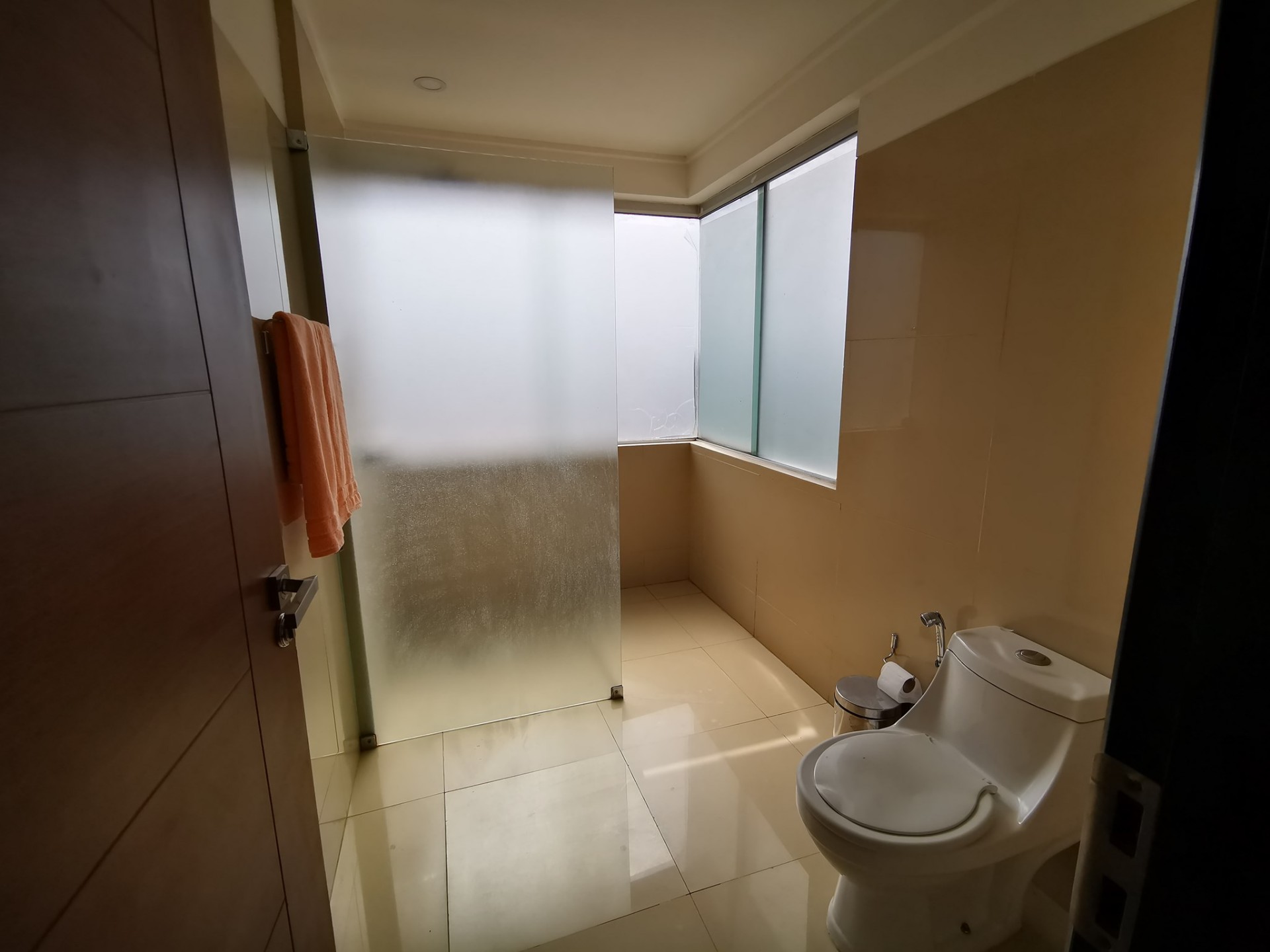 Departamento en VentaAv. Velarde esquina Ana Barba Foto 7