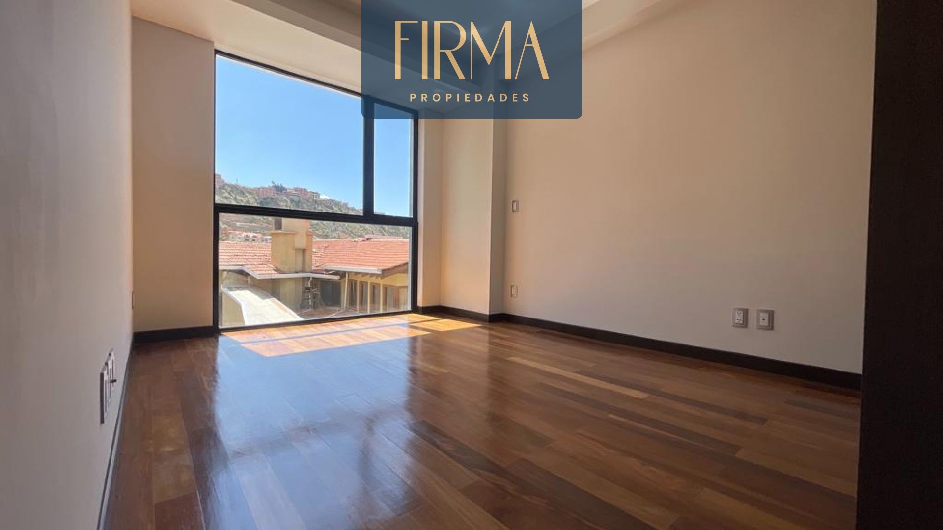 Departamento en VentaIRPAVI BAJO 3 dormitorios 3 baños 1 parqueos Foto 7