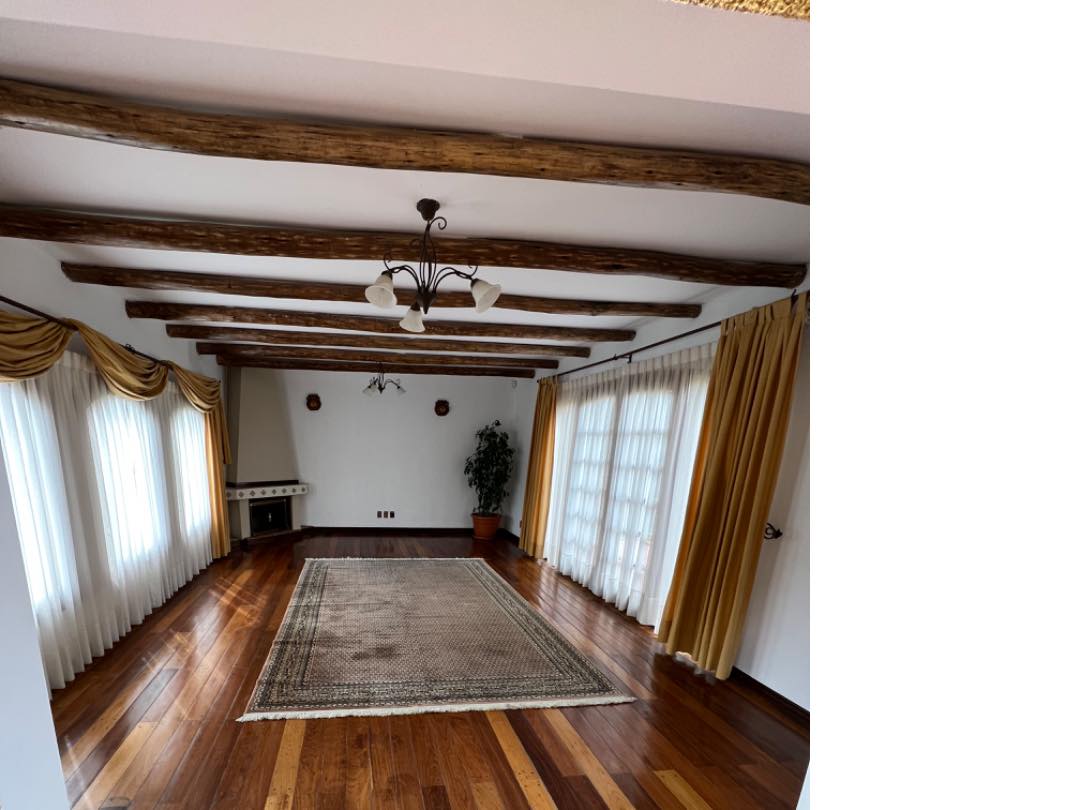 Casa en Achumani en La Paz 5 dormitorios 5 baños 2 parqueos Foto 37