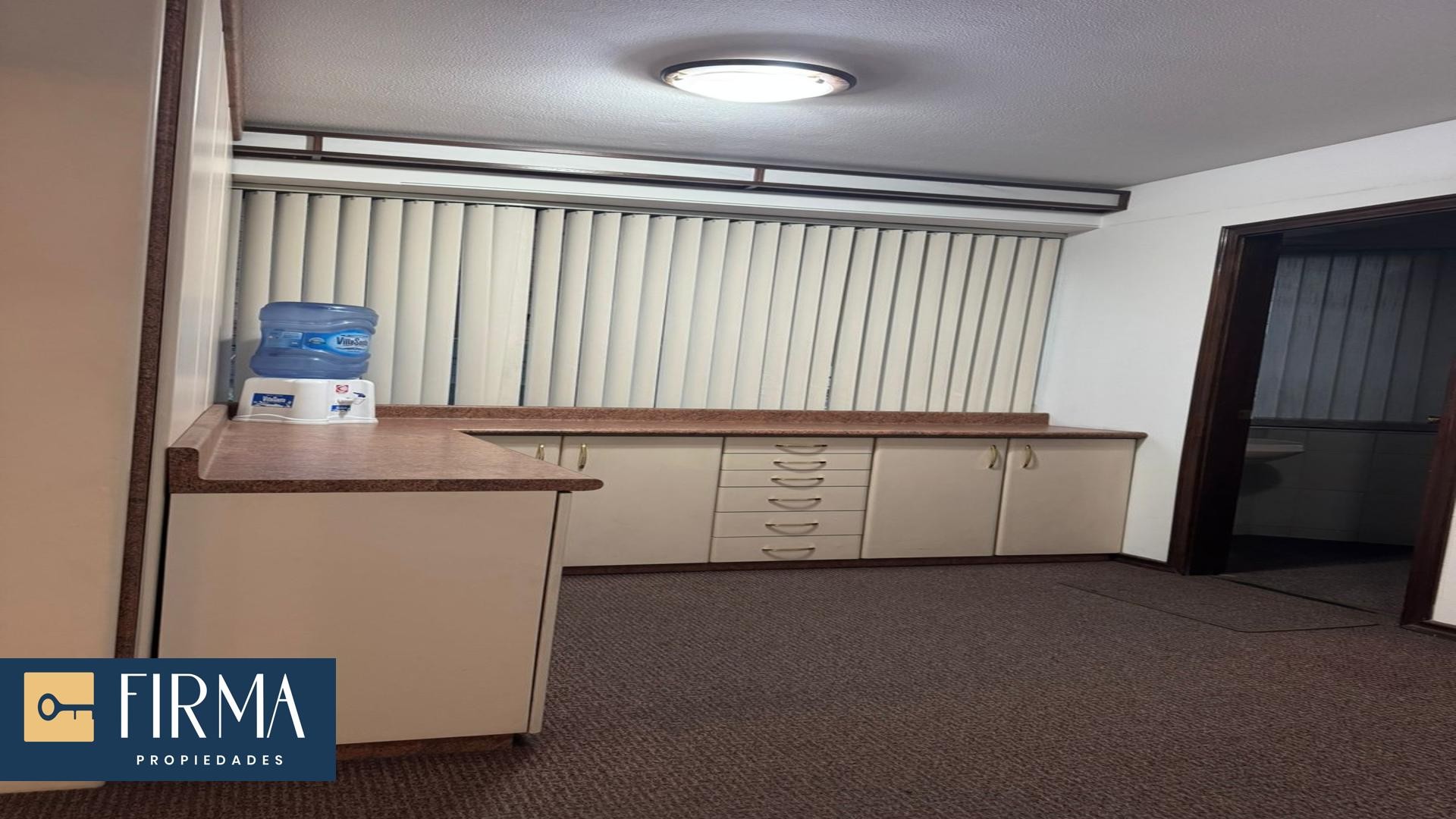 Departamento en San Jorge en La Paz 3 dormitorios 3 baños 1 parqueos Foto 6