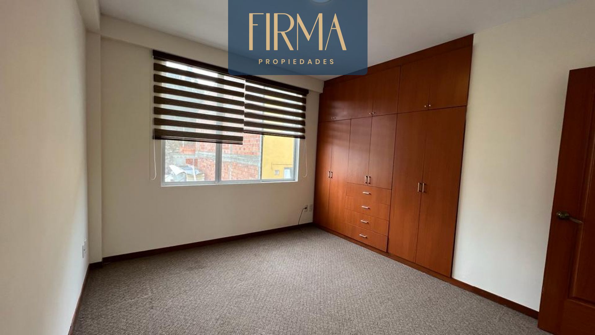 Casa en VentaCOMPRA ESTA CASA EN CHASQUIPAMPA 3 dormitorios 4 baños 1 parqueos Foto 11