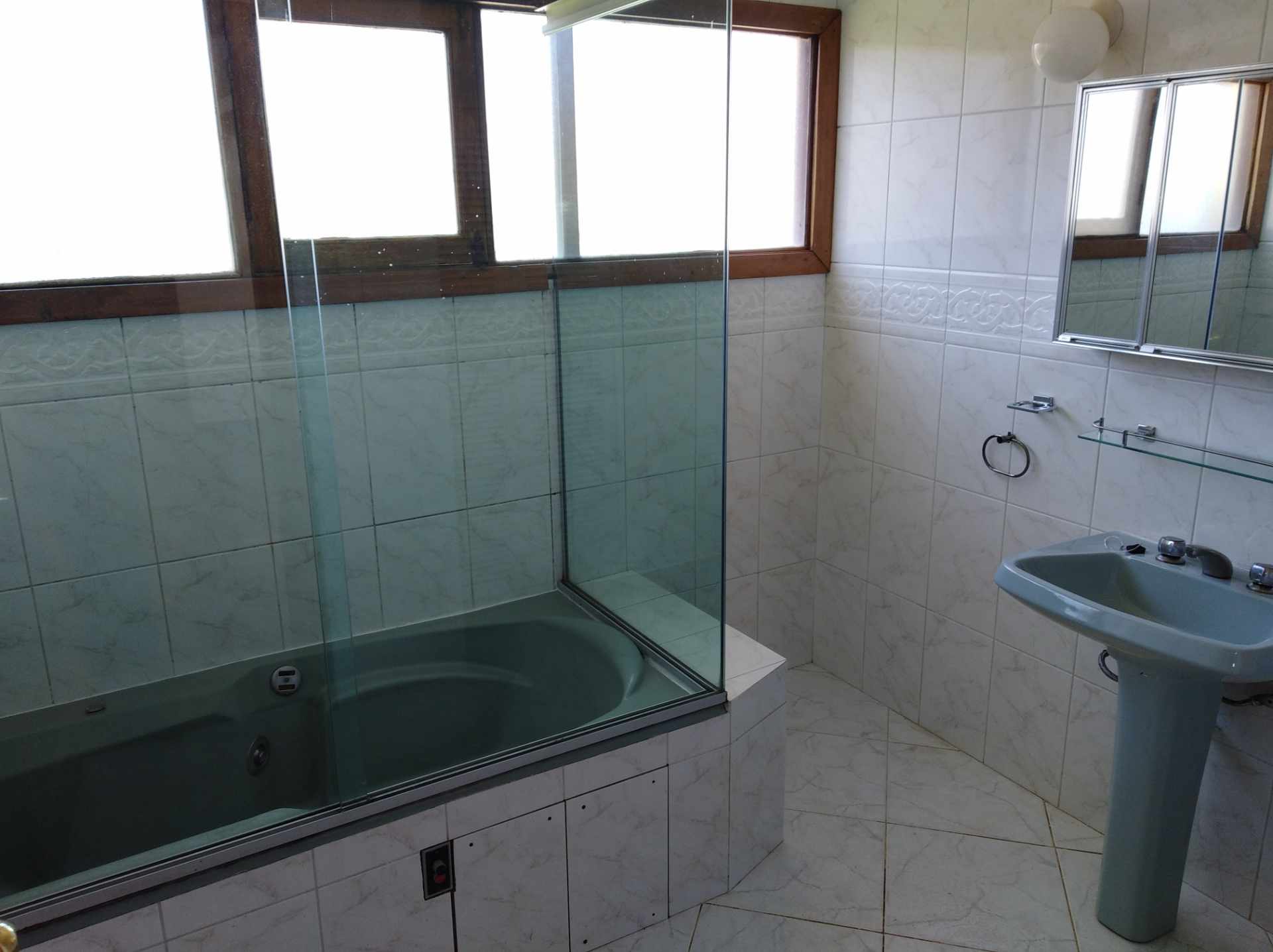 Casa en AlquilerCALACOTO calle 16 a 1/2 cuadra de la Av. Julio C. Patiño.  Foto 43