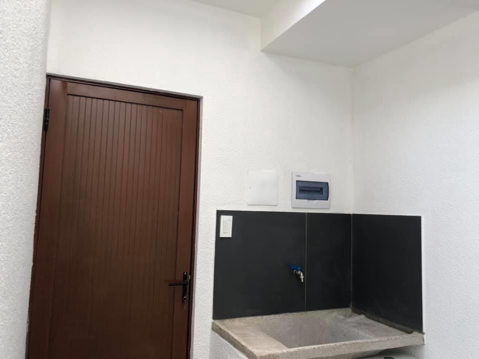 Casa en Entre 8vo y 9no anillo Norte en Santa Cruz de la Sierra 3 dormitorios 7 baños 2 parqueos Foto 41