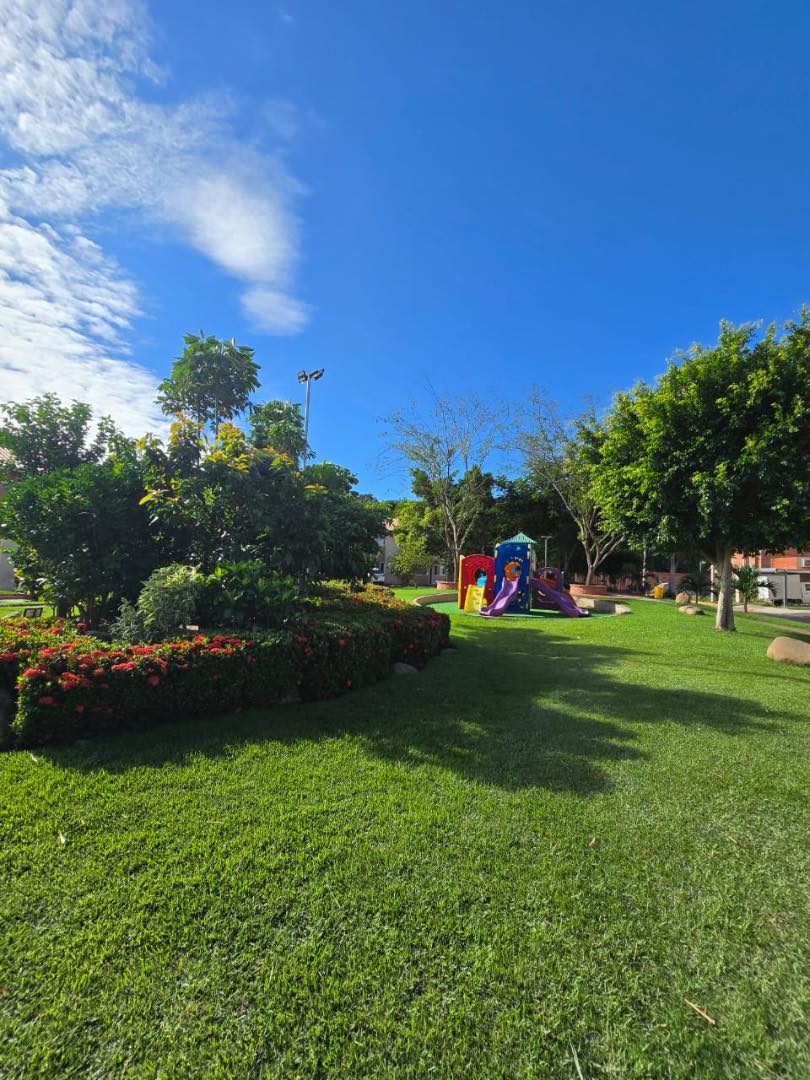 Casa en Entre 7mo y 8vo anillo Norte en Santa Cruz de la Sierra 2 dormitorios 2 baños 1 parqueos Foto 3