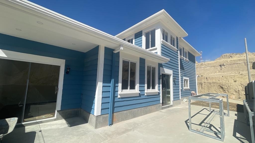 En Alquiler a $us 3,000 Foto 2