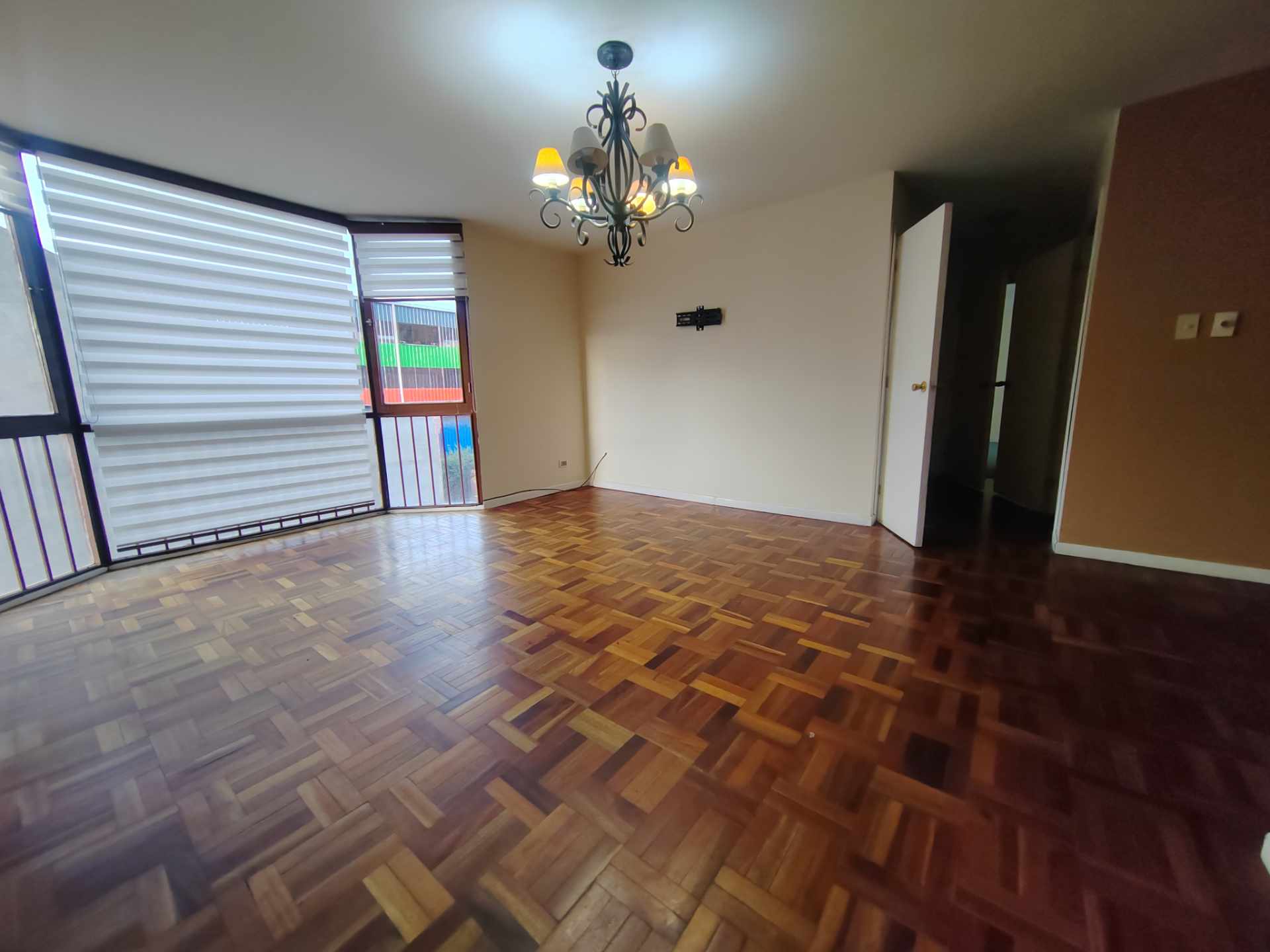 Departamento en AlquilerCota cota, calle 31 incluye expensas  Foto 10