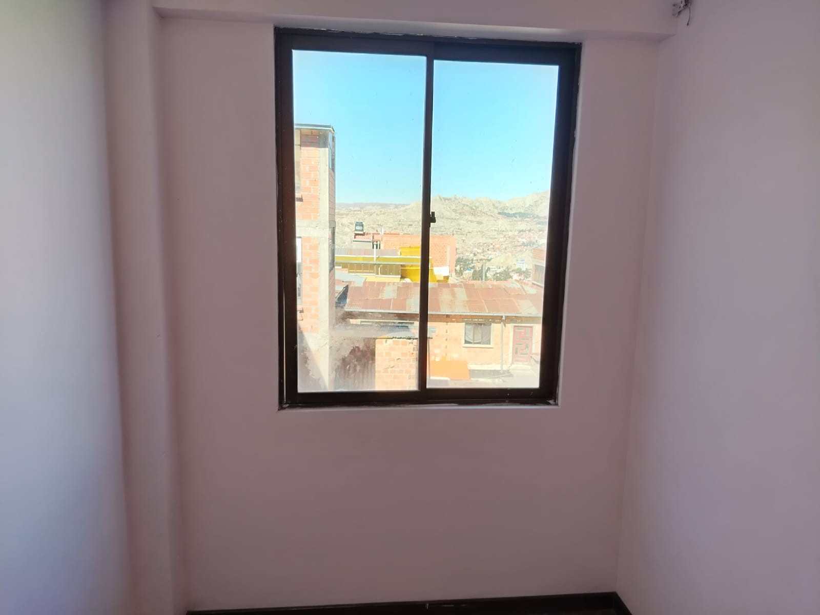 Departamento en AlquilerAvenida 31 de Octubre esquina calle 7 Zona Villa San Antonio 3 dormitorios 3 baños  Foto 12
