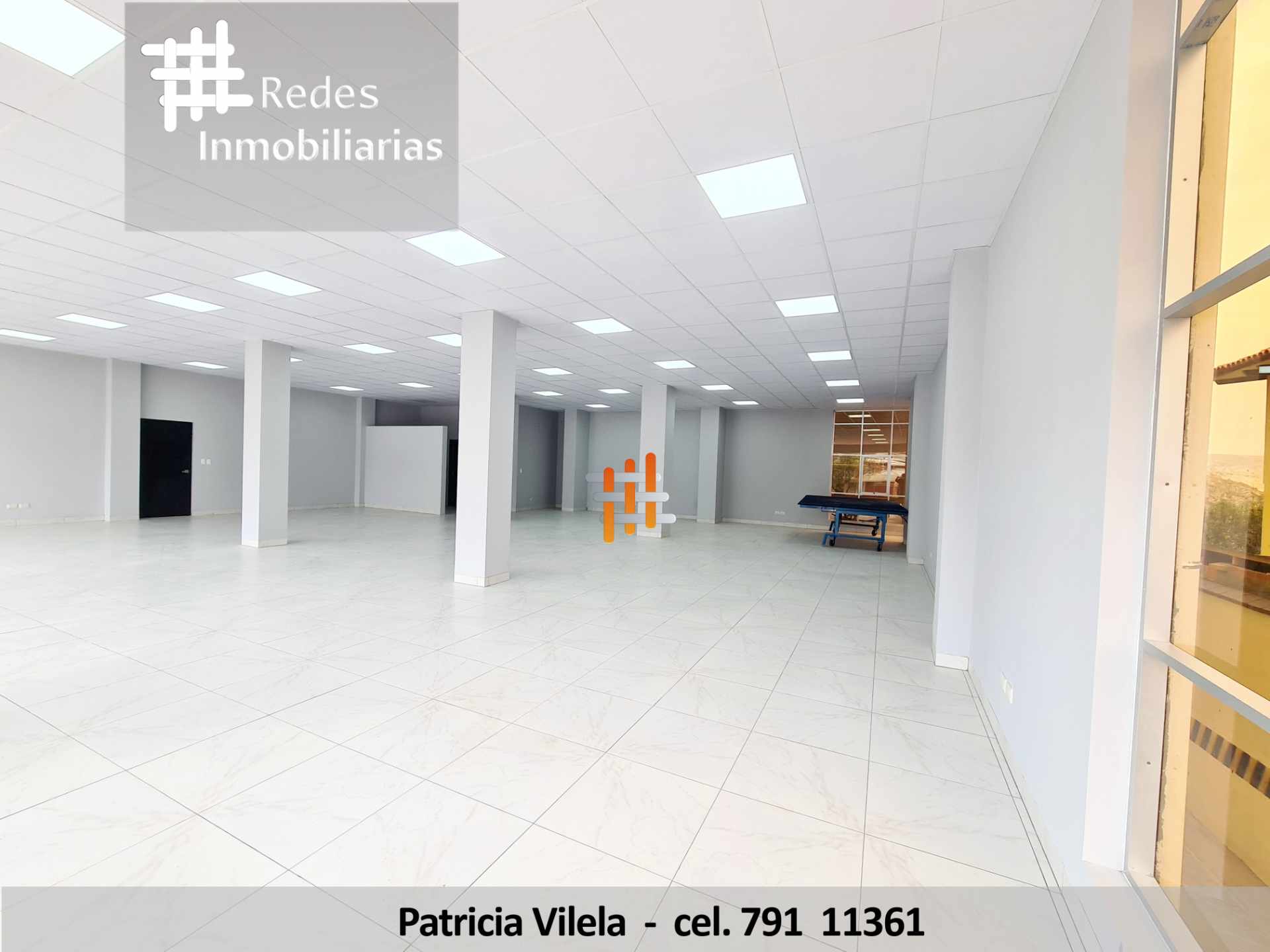 Local comercial en AlquilerEN ALQUILER PRECIOSO LOCAL CALLE 28 A ESTRENAR   2 baños  Foto 4