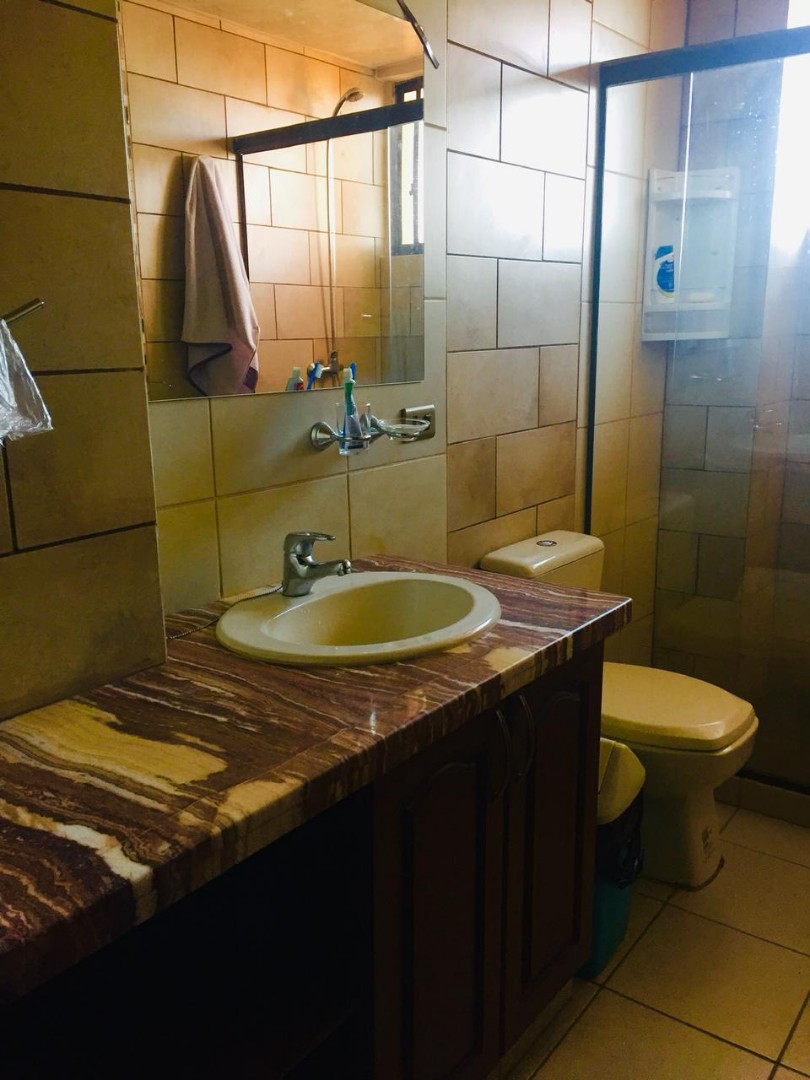 Departamento en Cala Cala en Cochabamba 2 dormitorios 3 baños 1 parqueos Foto 3