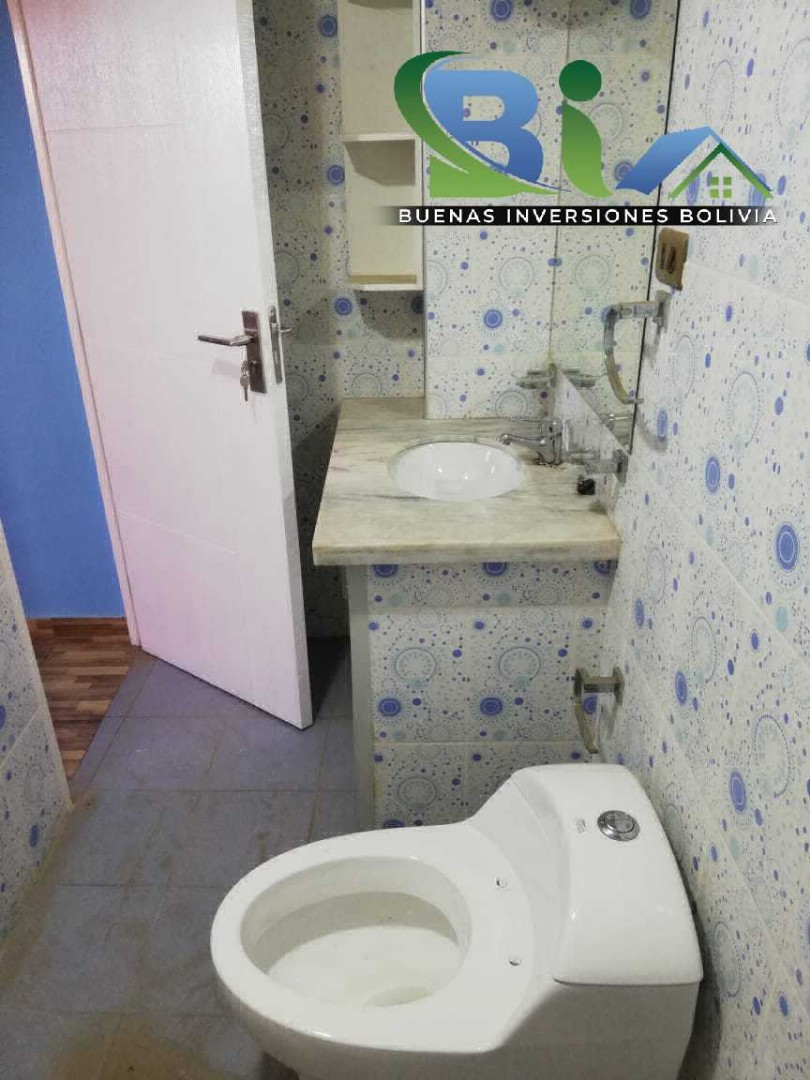 Departamento en La Chimba en Cochabamba 4 dormitorios 2 baños 1 parqueos Foto 15
