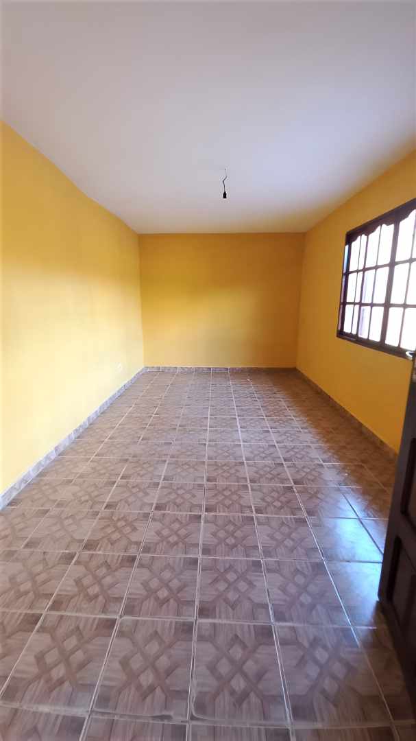 Casa Av. Los Pinos, Urb. Toborochi, Zona Sur Foto 6