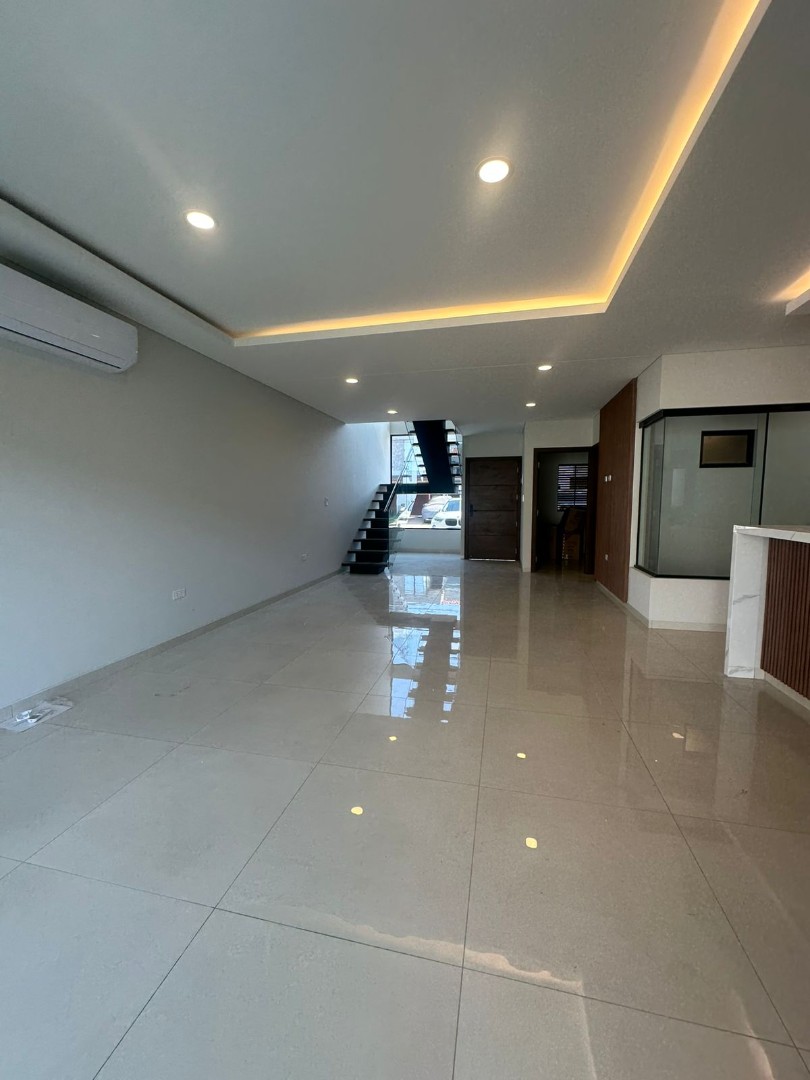 Casa en Urubó en Santa Cruz de la Sierra 3 dormitorios 3 baños 2 parqueos Foto 14