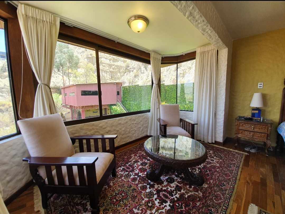 Casa en VentaAchumani 4 dormitorios 6 baños 2 parqueos Foto 17