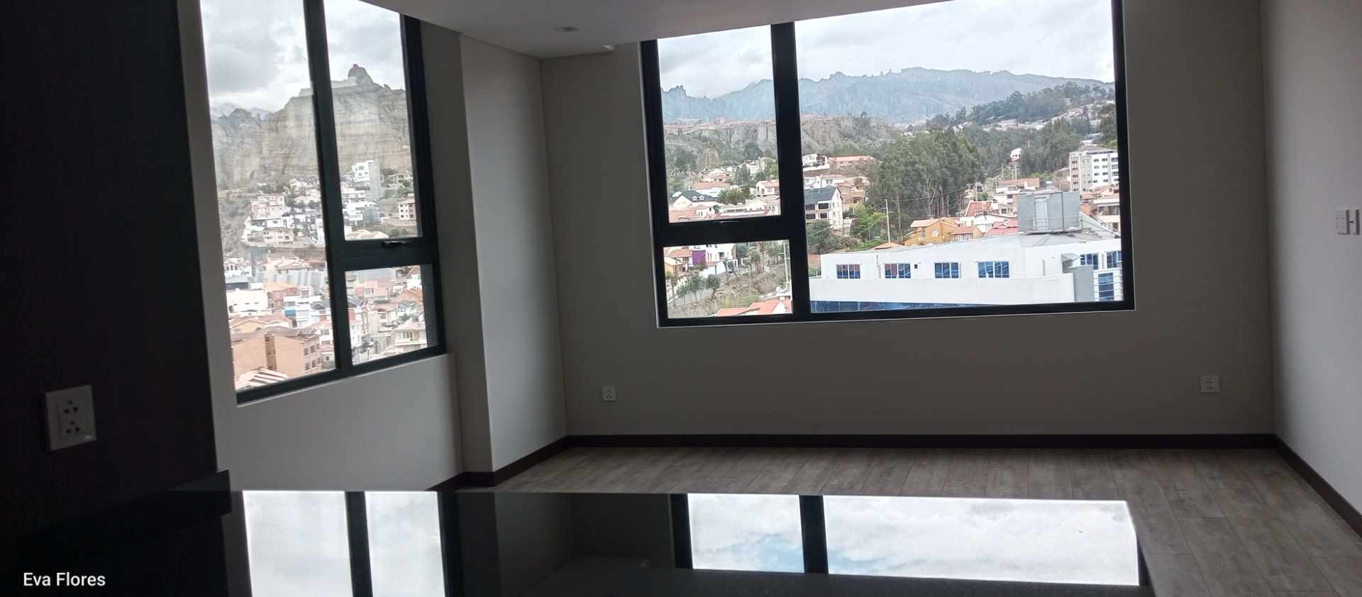 Departamento en Calacoto en La Paz 1 dormitorios 1 baños  Foto 4