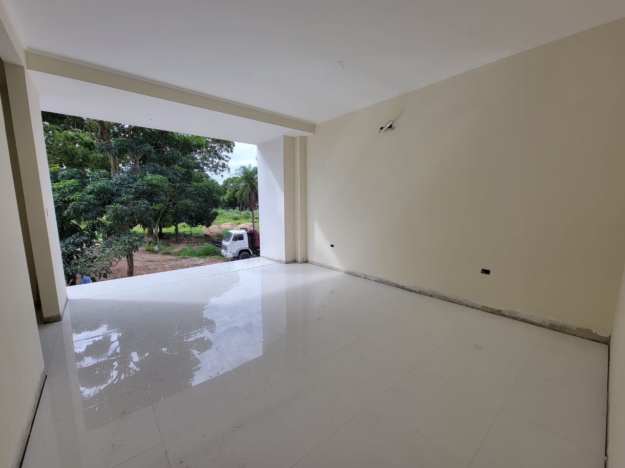 Casa en Venta8vo y 9no anillo condominio JOINVILLE - casas en preventa entrega julio 2022 4 dormitorios 3 baños 3 parqueos Foto 7
