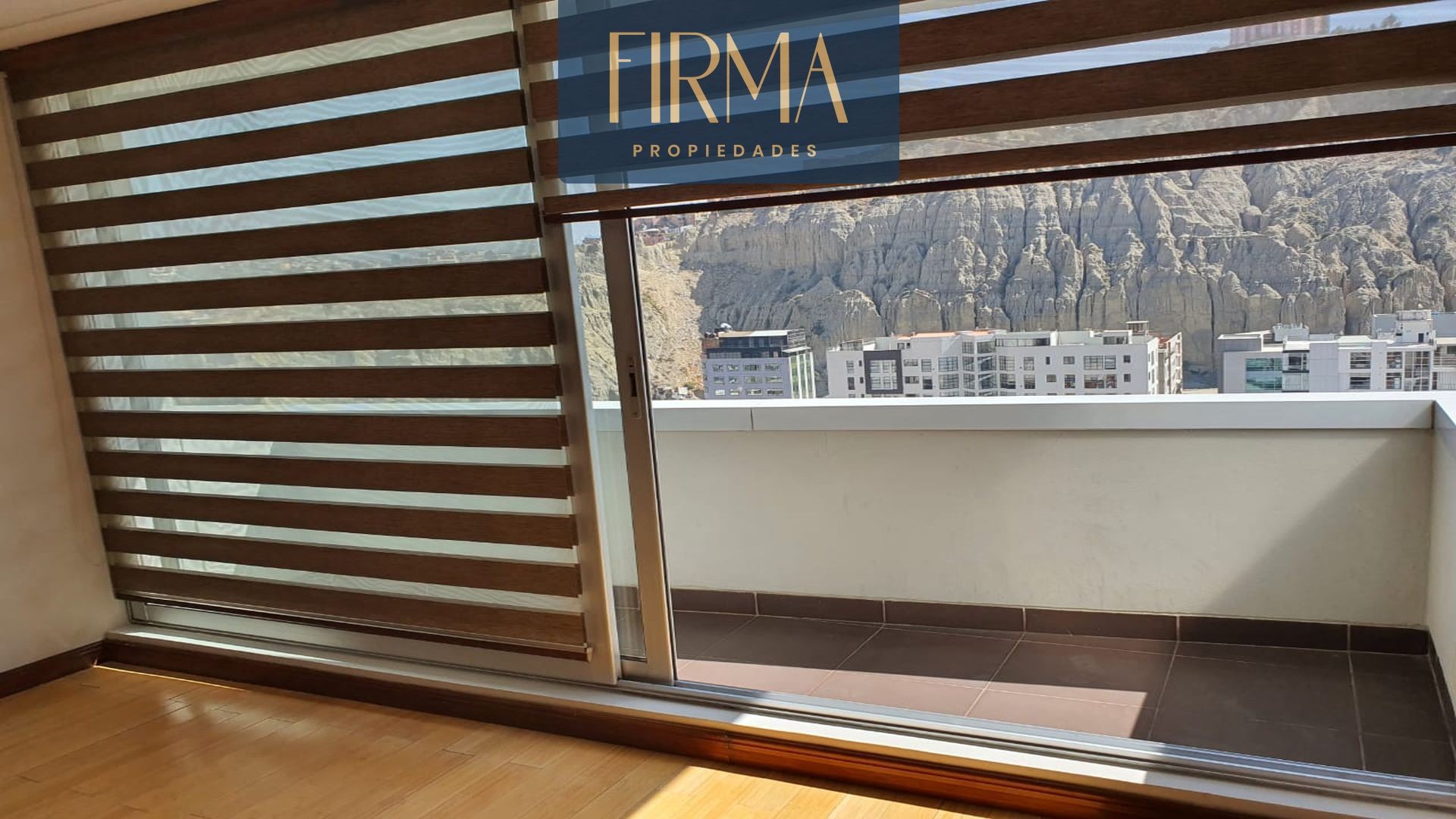 En Alquiler a $us 750 Foto 1