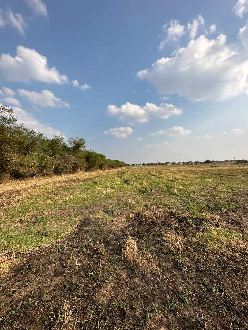 Terreno en Entre 9no y 10mo anillo Este en Santa Cruz de la Sierra    Foto 2