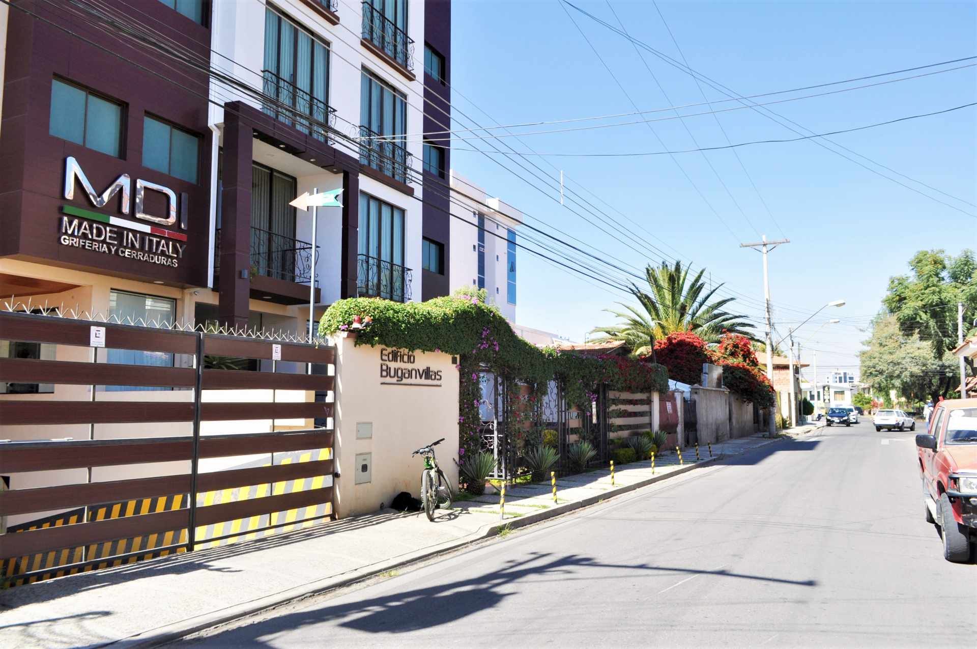 En Alquiler a $us 290 Foto 2