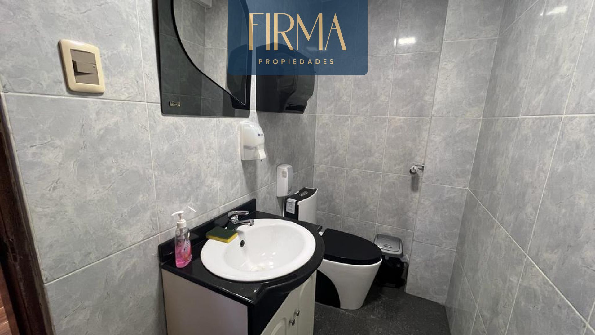 Oficina COMPRA ESTA OFICINA EN EL CENTRO Foto 8