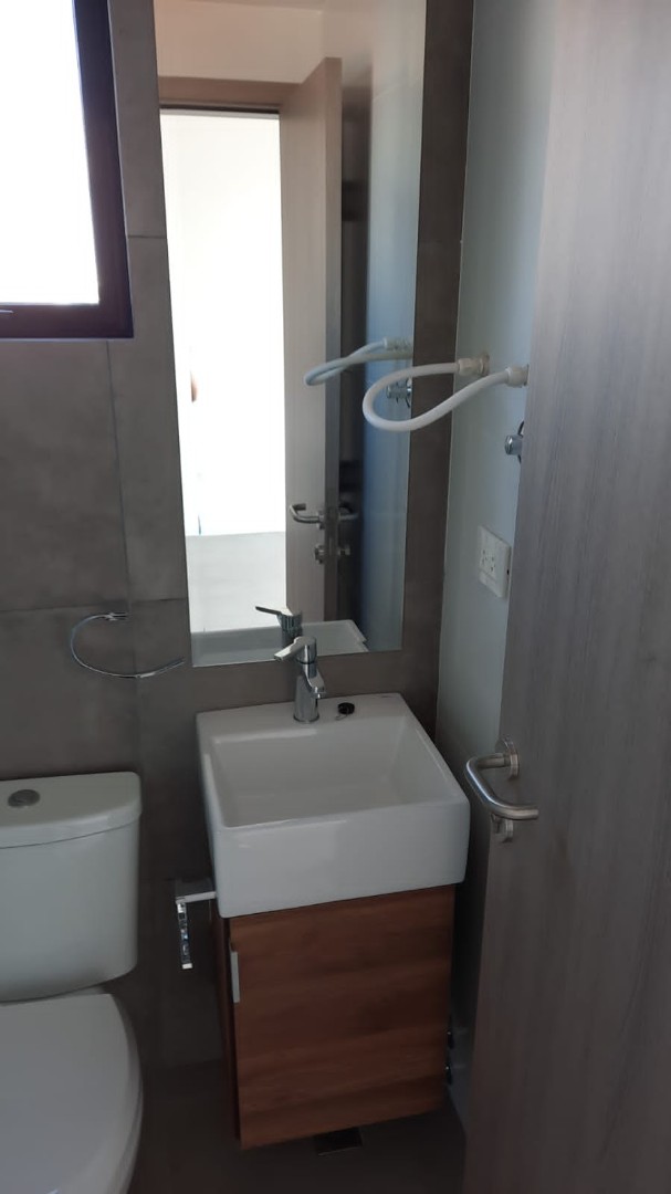 En Alquiler a $us 450 Foto 16