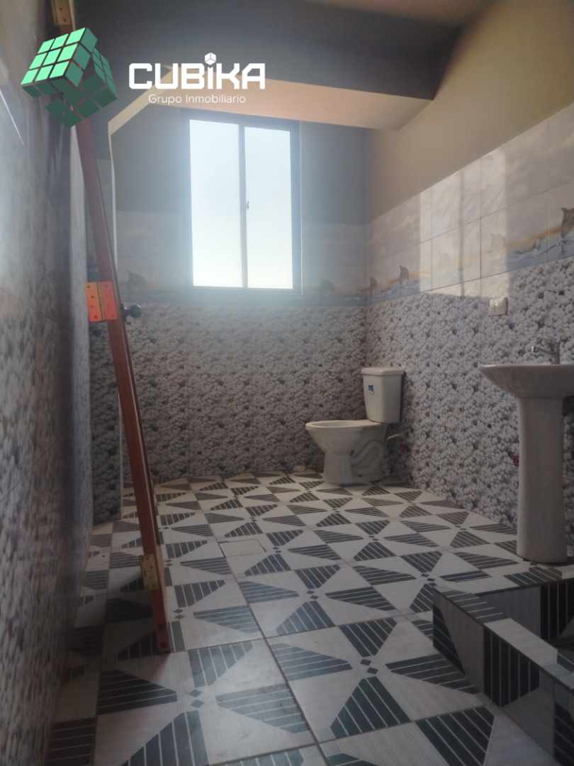 Casa El alto zona Mercedario sector 3 Foto 8