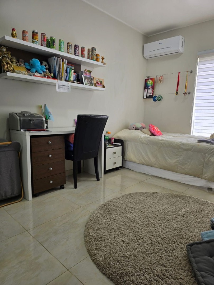 Casa en VentaAv. Banzer km 8.5, cerca del Colegio Cambridge – Cond. Valle Norte 3 dormitorios 4 baños 2 parqueos Foto 5