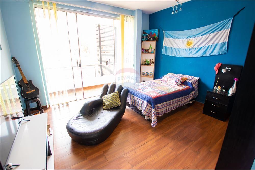 Casa CASA EN VENTA EN CONDOMINIO SAN HUMBERTO TIQUIPAYA Foto 8