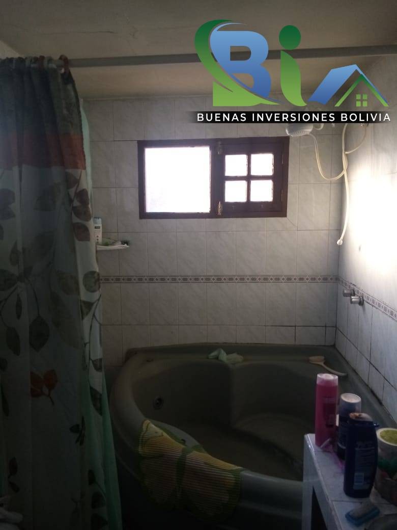 Casa en Muyurina en Cochabamba 3 dormitorios 3 baños 1 parqueos Foto 2