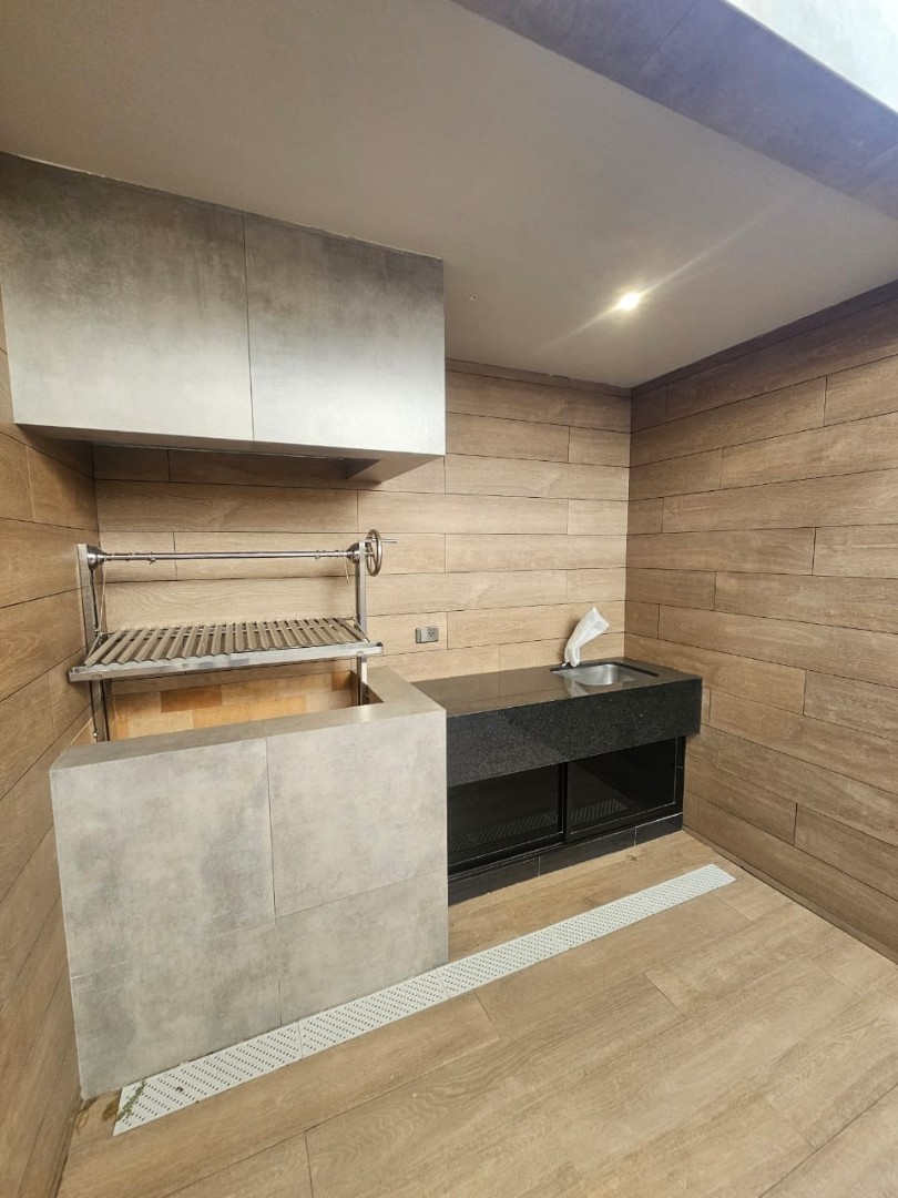 Departamento MONOAMBIENTE EN VENTA SKY MOON
📍EQUIPETROL, Calle Dr. Victor Pinto
TOTALMENTE EQUIPADO Foto 16