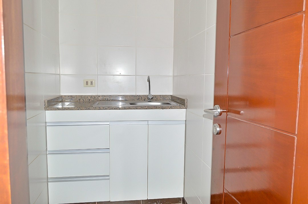 Oficina en Venta<b>OFICINA DE 118 M2. EN VENTA, AVENIDA 6 DE AGOSTO, SAN JORGE.</b> 2 dormitorios 1 baños  Foto 5