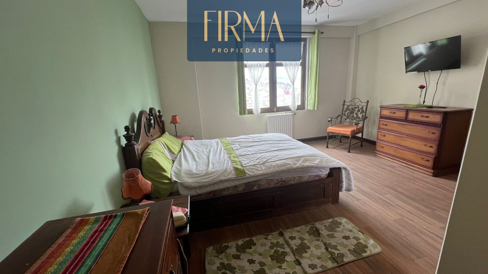 Edificio en VentaEDIFICIO/HOTEL CON LOCALES EN VENTA EN LA AV. ILLAMPU 10 dormitorios 10 baños 4 parqueos Foto 16