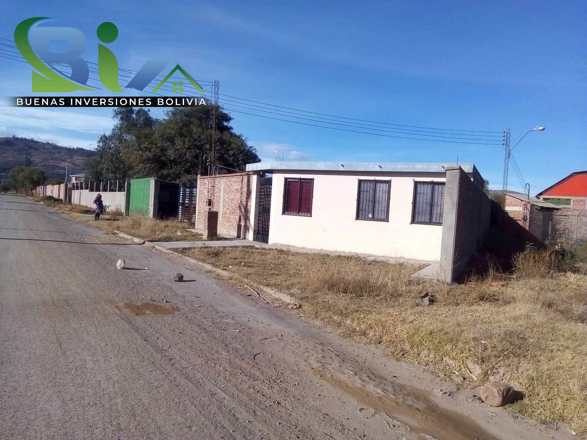 Galpón en Venta$us.180.000 LOTE + GALPON PARQUE INDUSTRIAL SANTIVAÑEZ Foto 3