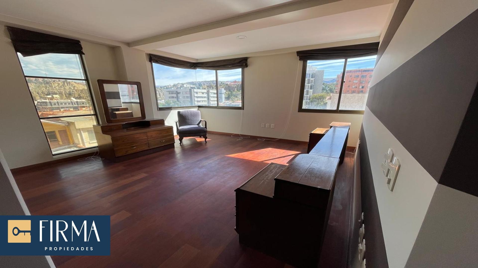 En Alquiler a Bs 5,500 Foto 11