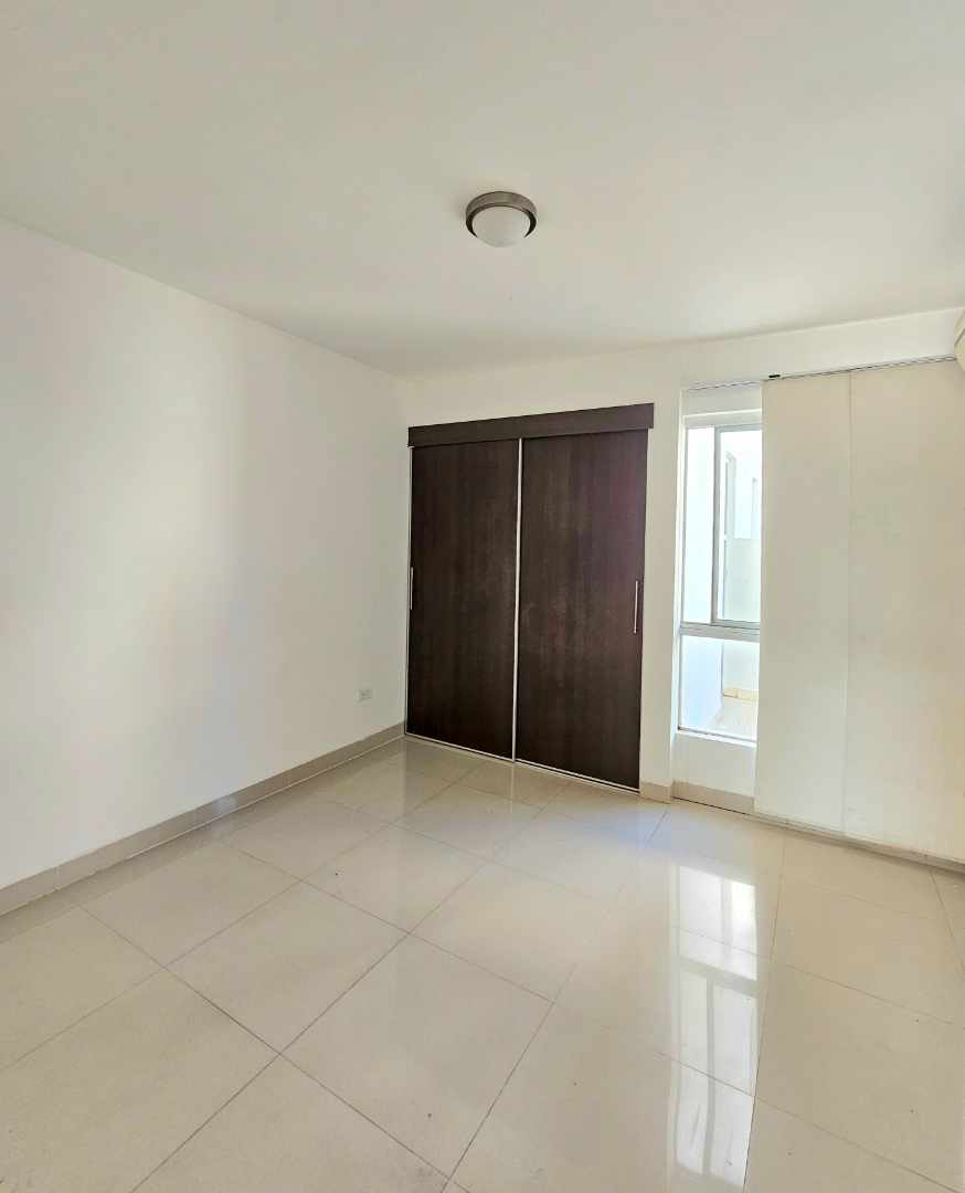 Departamento Av. Alemana 3er y 4to anillo  Foto 17