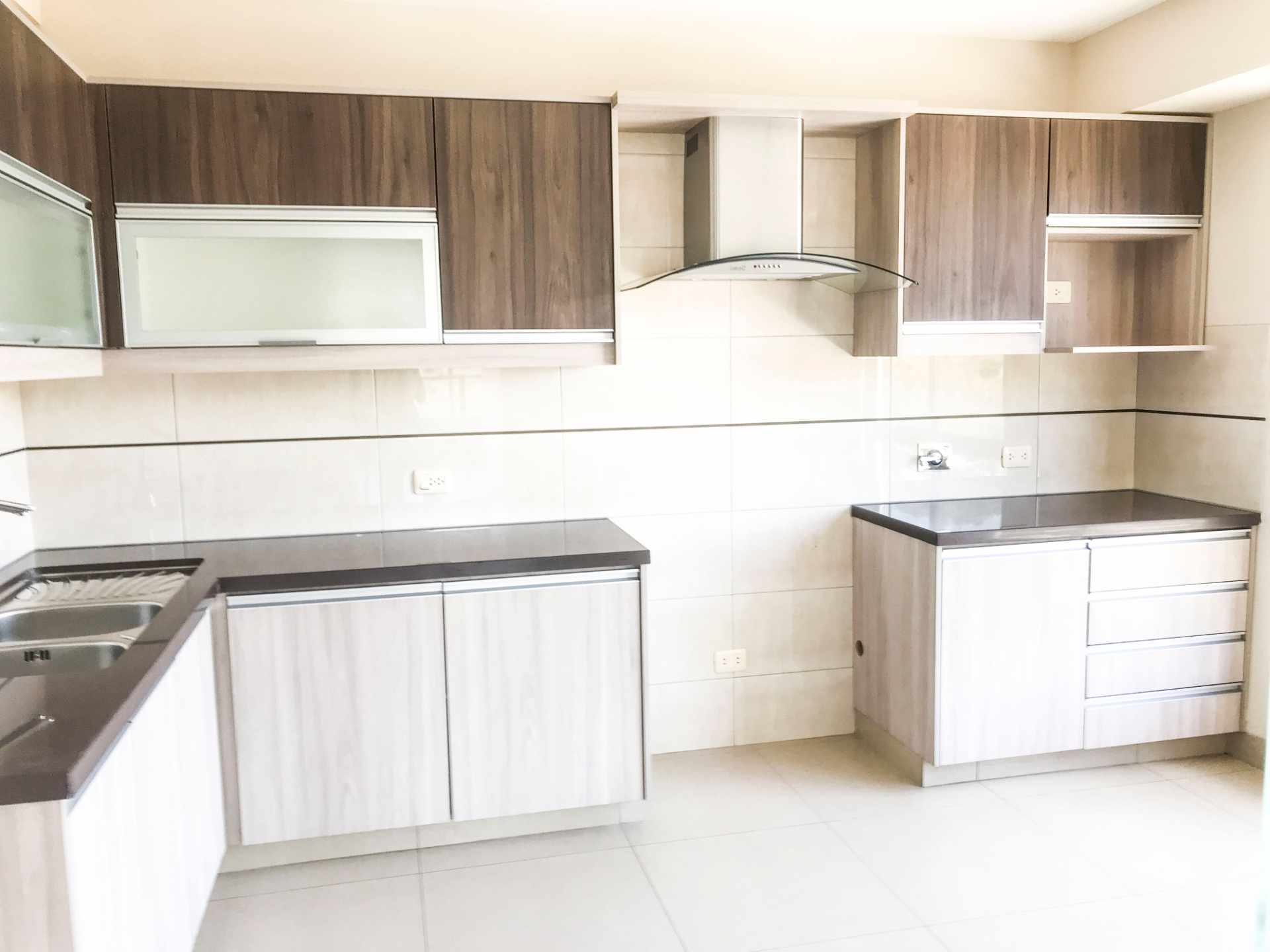 Departamento America Edificio Icono Piso 11 Norte Cochabamba Foto 4