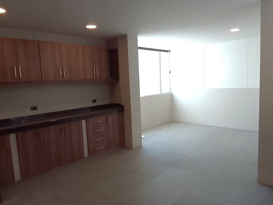 Casa en Venta🏡🌈😀 CASA EN VENTA “A ESTRENAR”, SEQUOIA, LA PAZ, BOLIVIA Foto 17