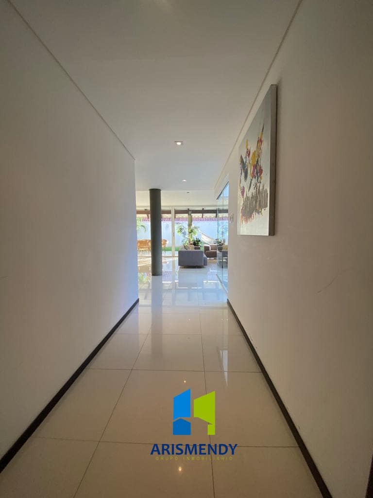 En Venta a $us 420,000 Foto 3