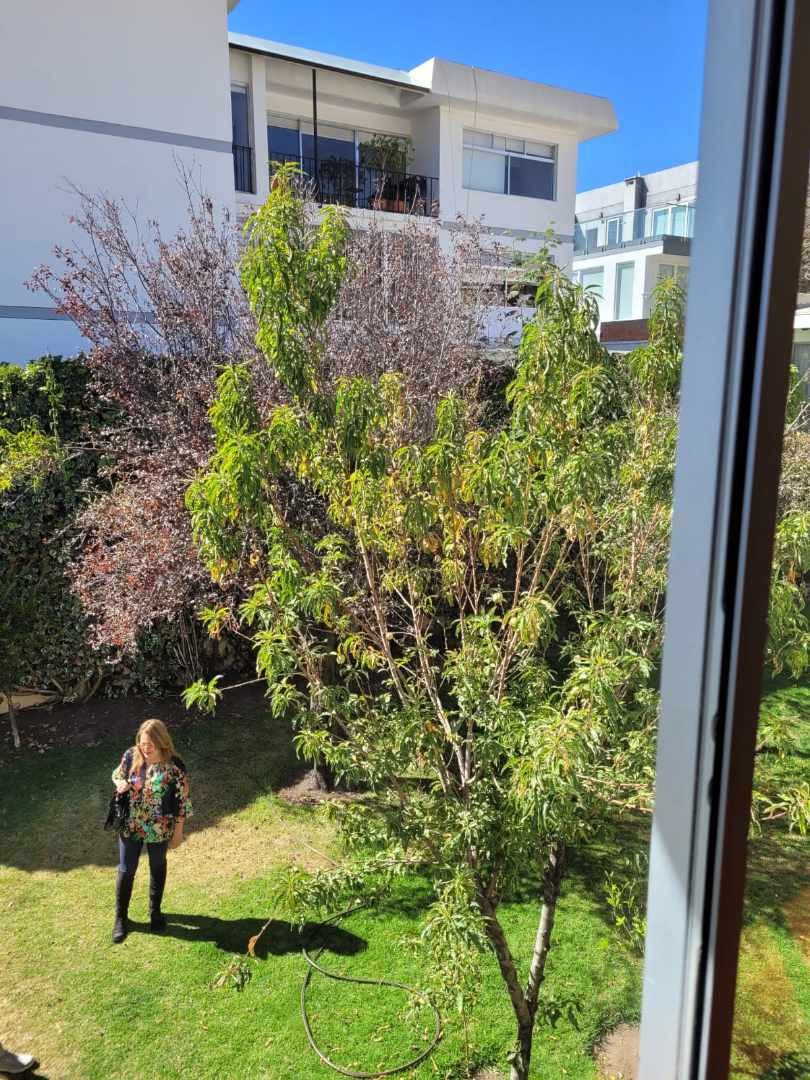 Casa en AlquilerCALACOTO -  EXCELENTE UBICACION 4 dormitorios 4 baños 5 parqueos Foto 20