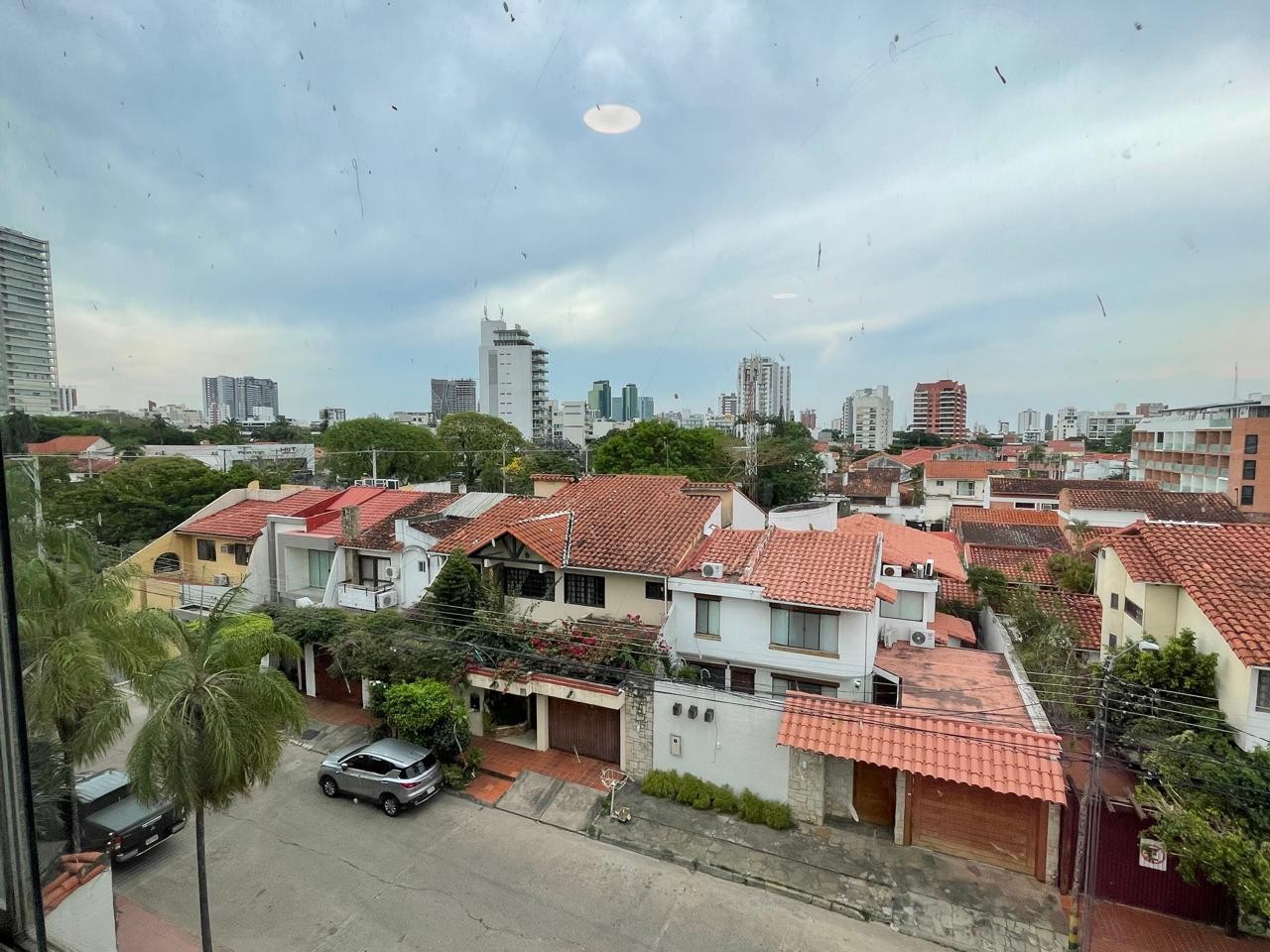 Departamento en AlquilerUbicación estratégica detrás del Colegio La Salle Foto 2