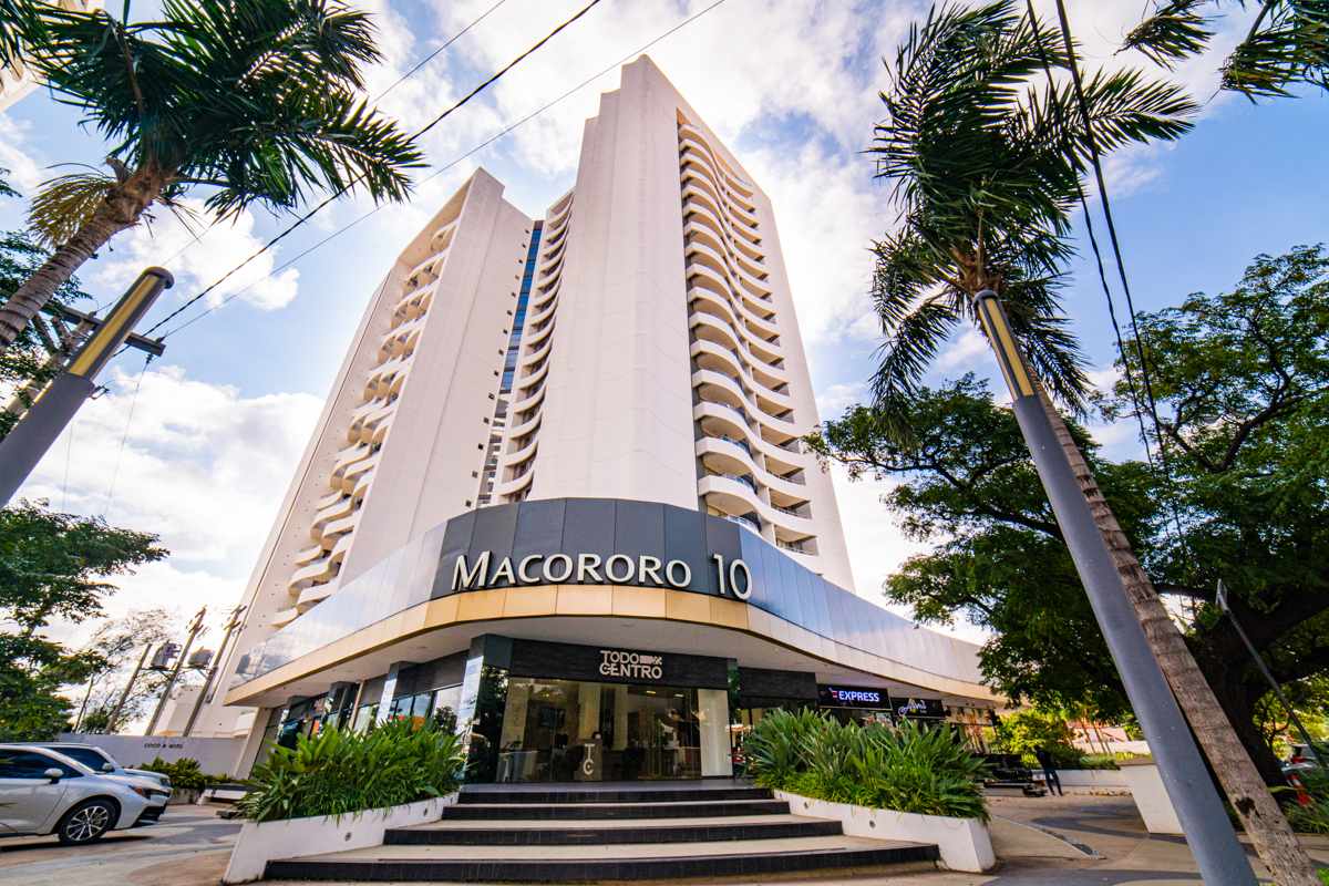 Departamento en Entre 2do y 3er anillo Norte en Santa Cruz de la Sierra 1 dormitorios 1 baños  Foto 1