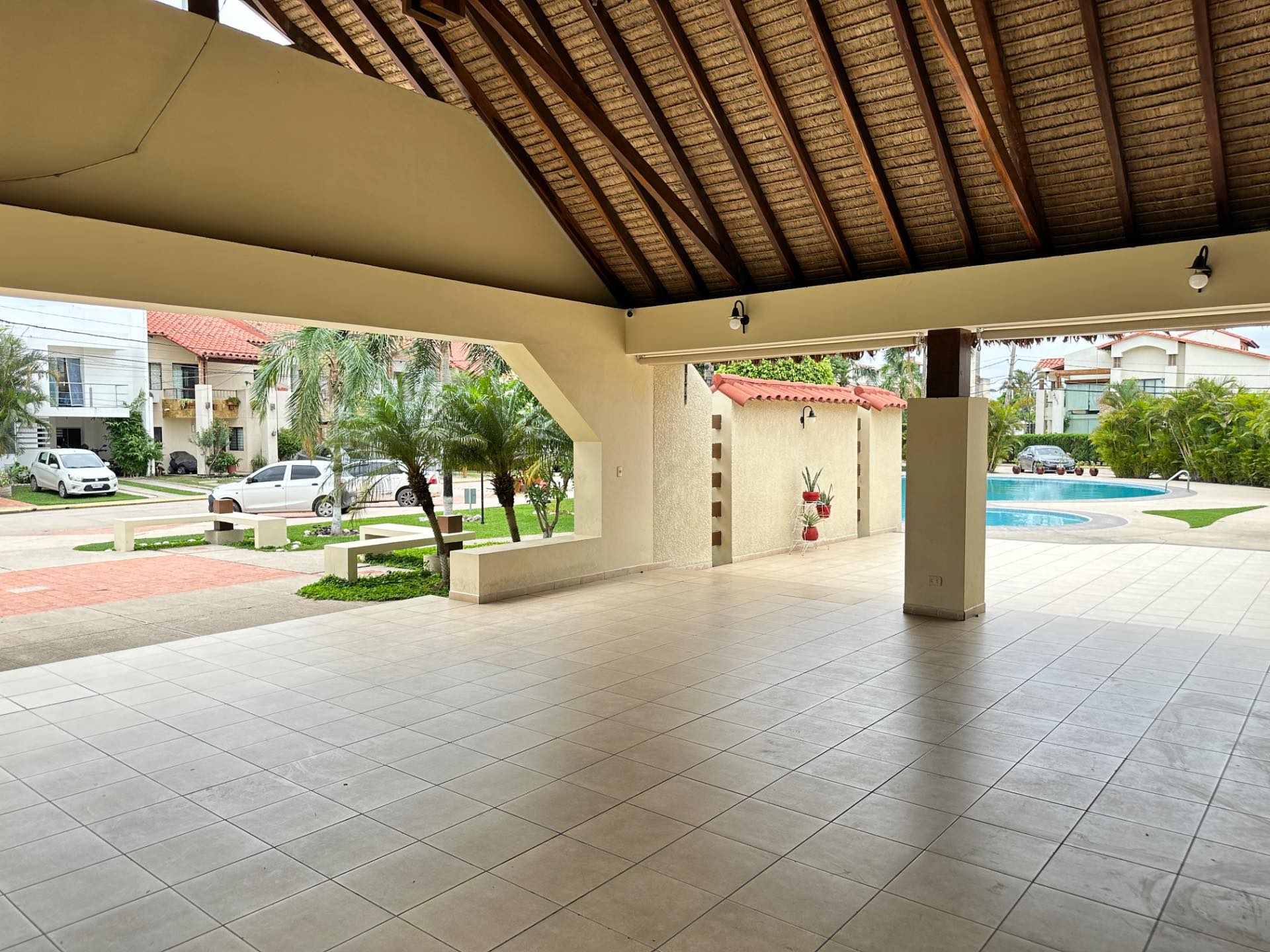 Terreno Condominio Versalles, zona norte km 8 entrando por Mainter.  Foto 23