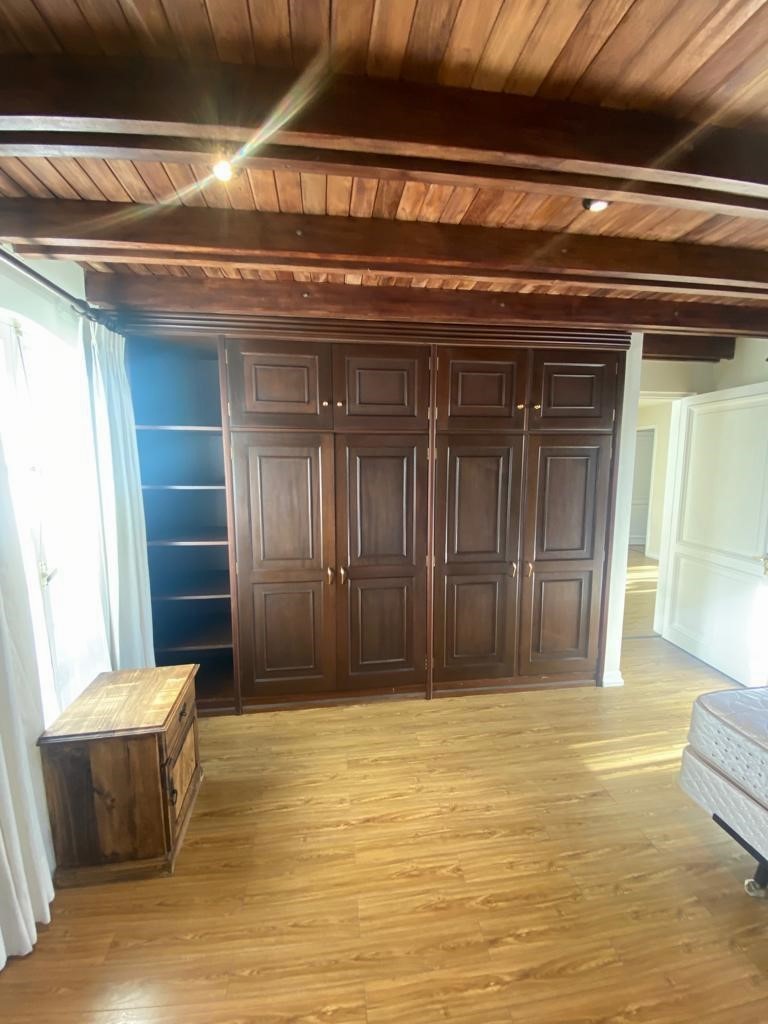 En Alquiler a $us 2,100 Foto 22