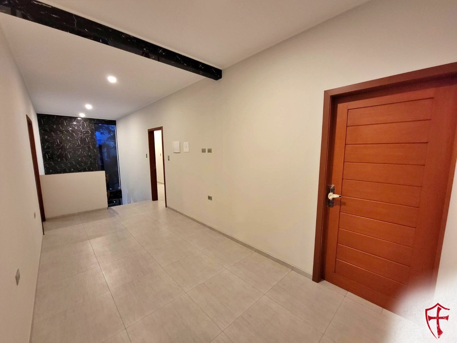 Casa en Urubó en Santa Cruz de la Sierra 5 dormitorios 6 baños 4 parqueos Foto 12